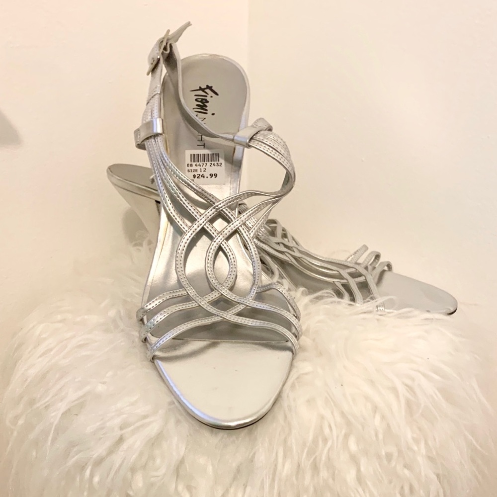 Fioni night silver heels